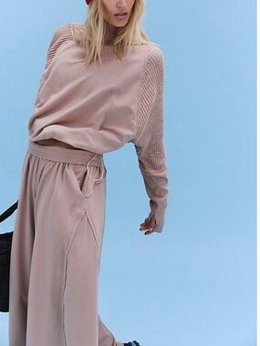 Free People FP Movement Mountain Cozy Set - Sandy / Sand - NWT